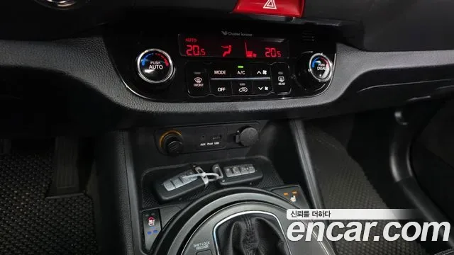 Kia Sportage, 2011 — фото 16
