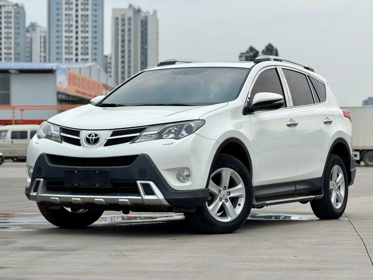 Toyota RAV4 Rongfang