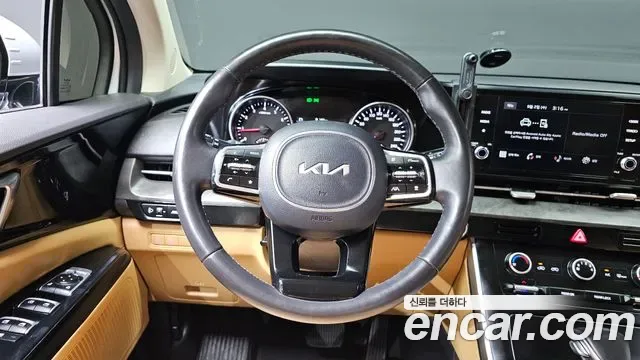 Kia Canival Carnival, 2022 — фото 13