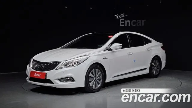 Hyundai Grandeur HG Hybrid