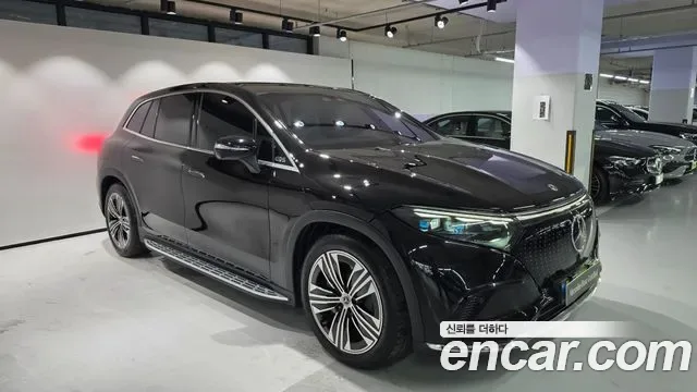 Mercedes-Benz Eqs SUV X296, 2025 — фото 2