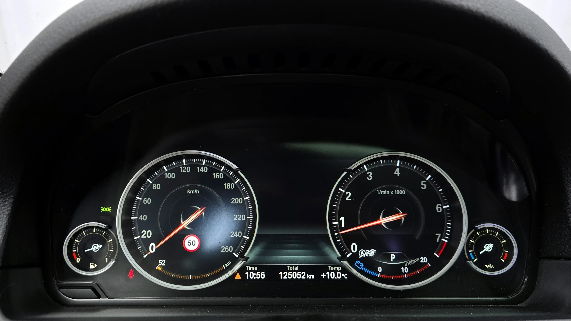 BMW 5-Series F10, 2013 — фото 8