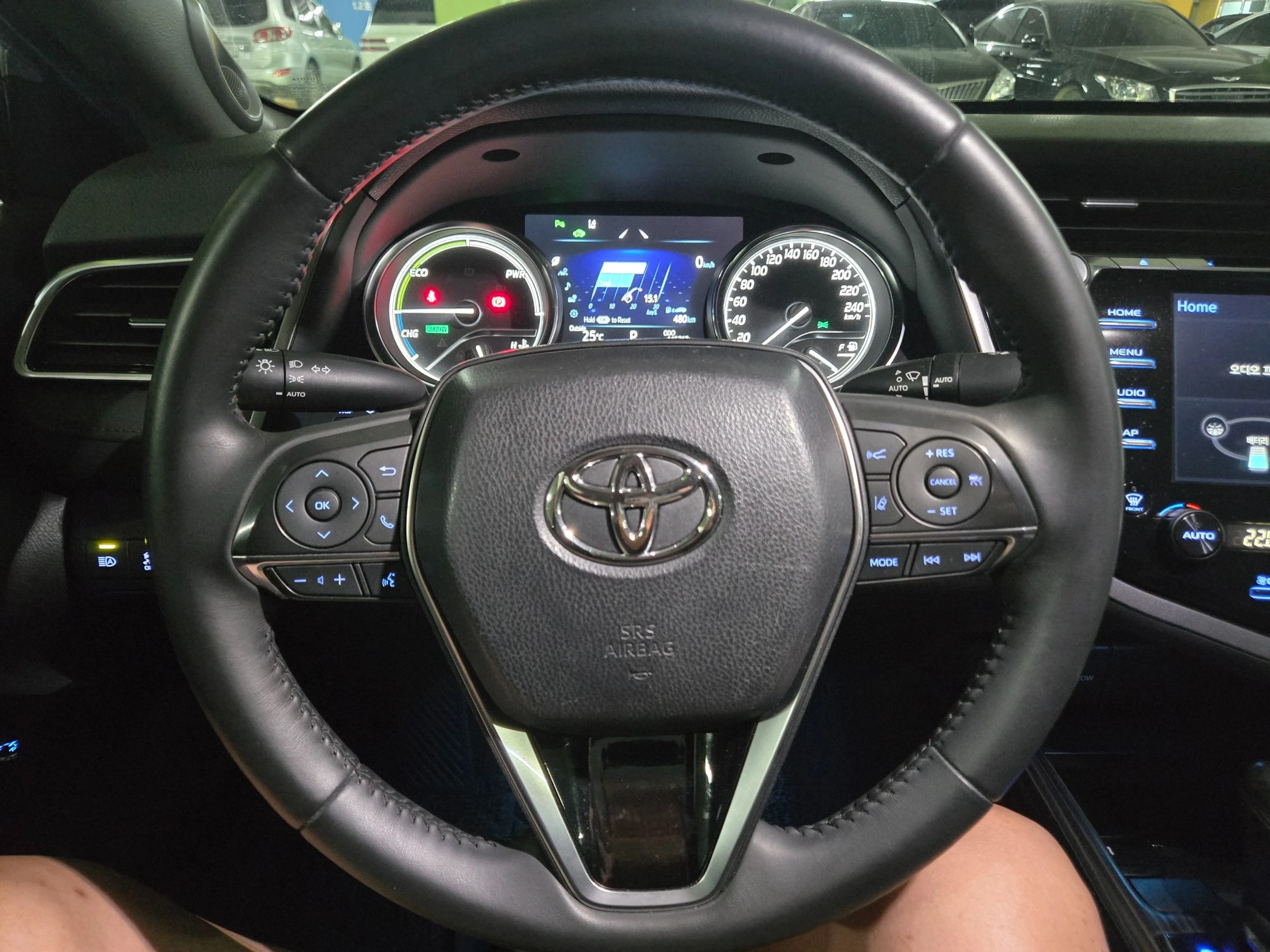 Toyota Camry xv70, 2017 — фото 7
