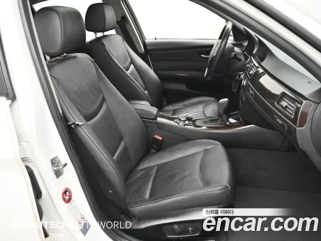BMW 3-Series E90, 2011 — фото 10