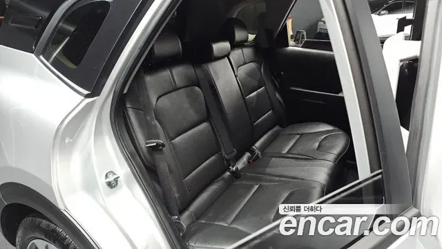 Kia Niro Plus, 2022 — фото 12