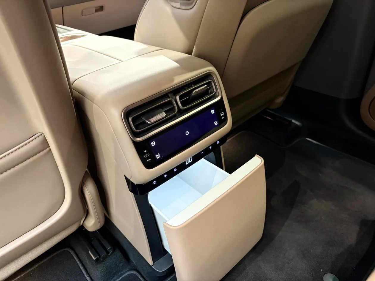 Li Auto ideal i6, 2025 — фото 15