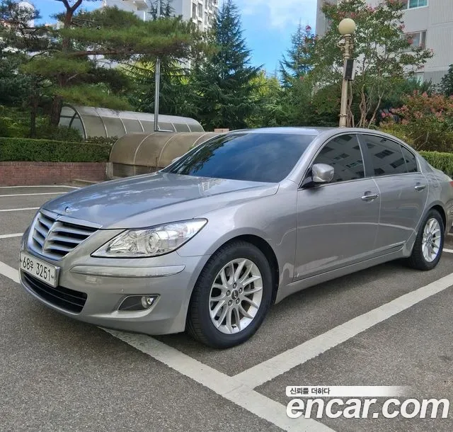Hyundai Genesis