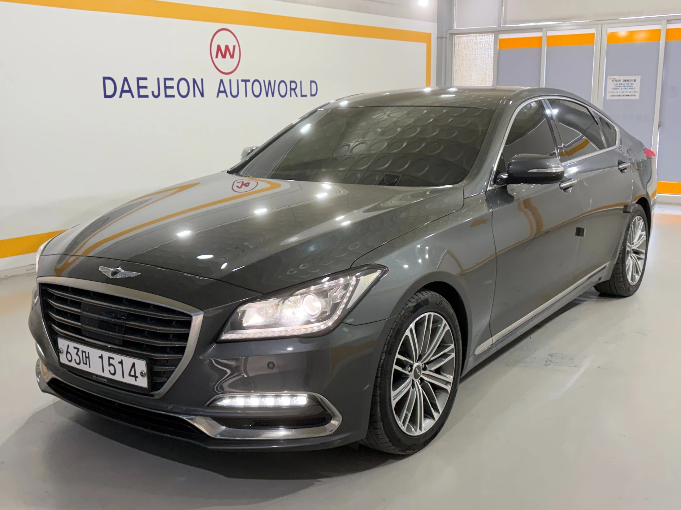 Genesis G80
