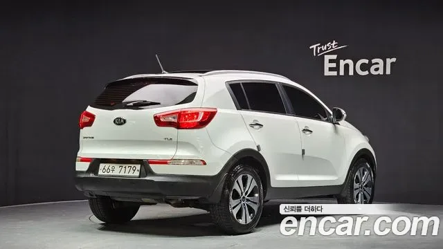 Kia Sportage, 2012 — фото 2
