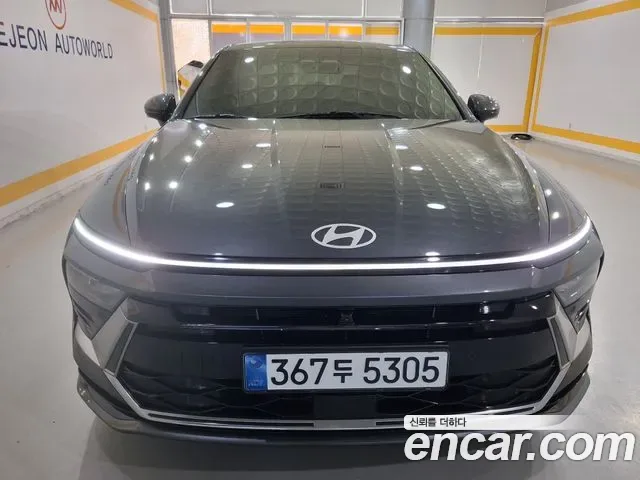 Hyundai Sonata De Edge (DN8)