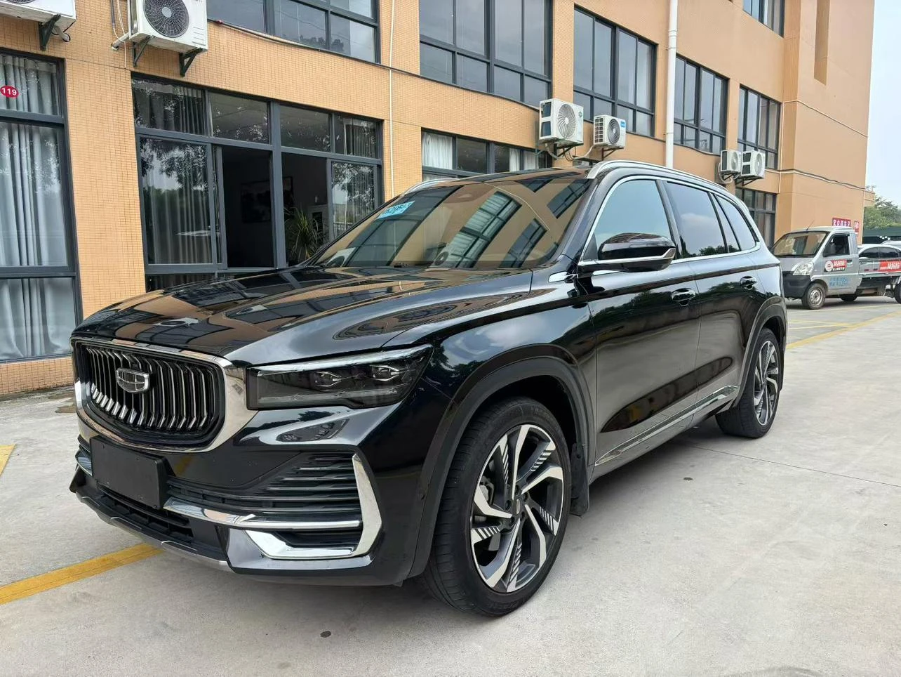 Geely Xingyue L