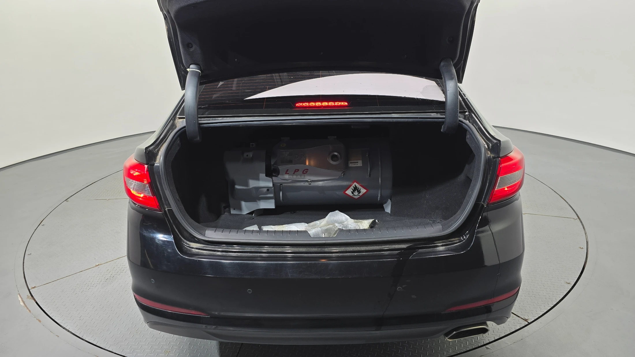 Hyundai Sonata LF Sonata, 2014 — фото 19