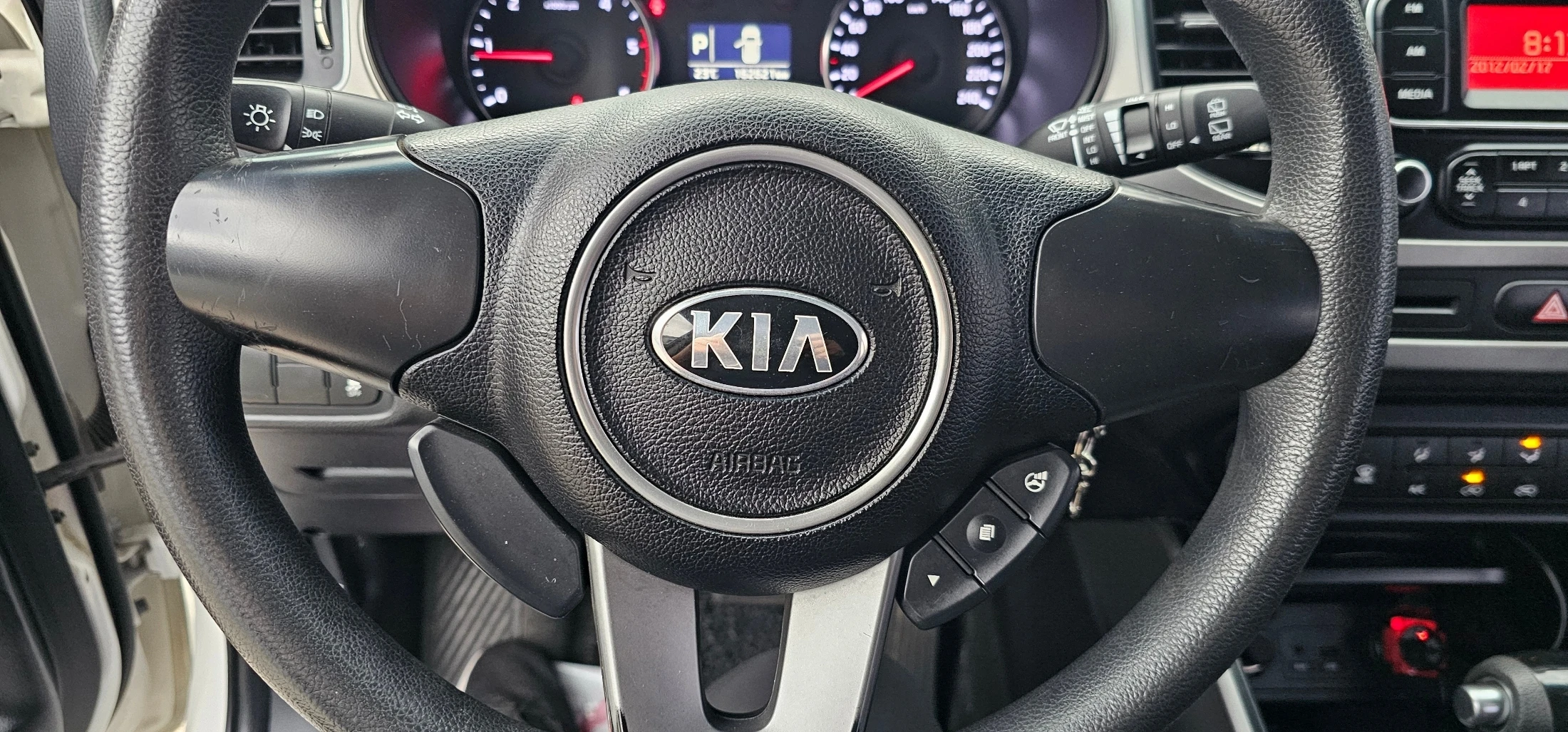 Kia Carens, 2013 — фото 17