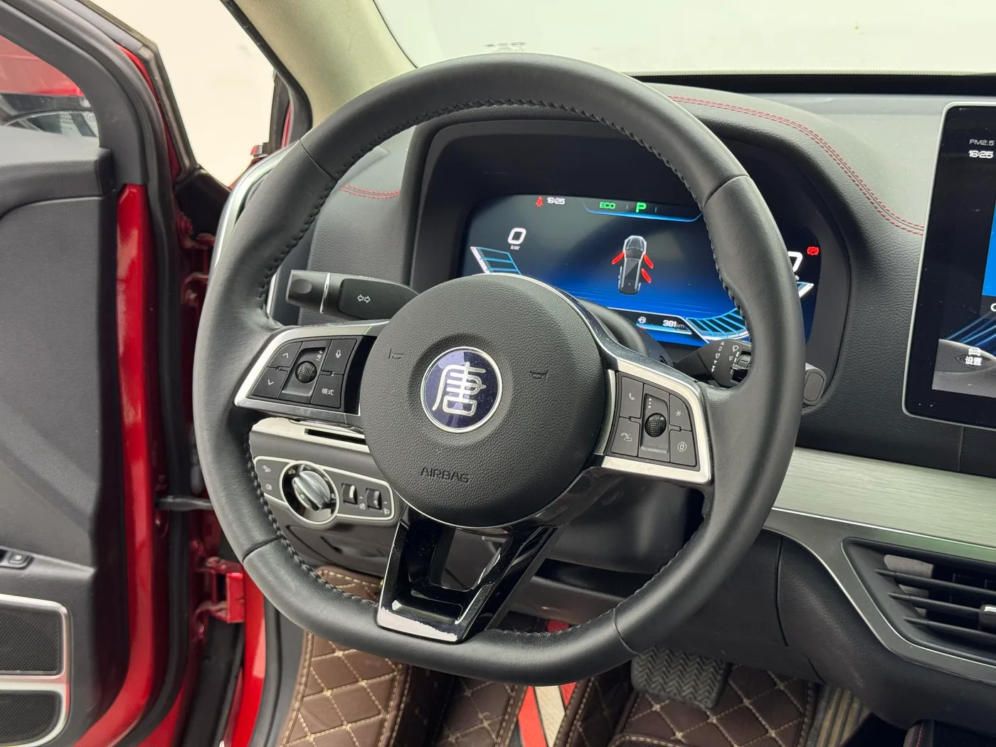 BYD Tang DM, 2018 — фото 12
