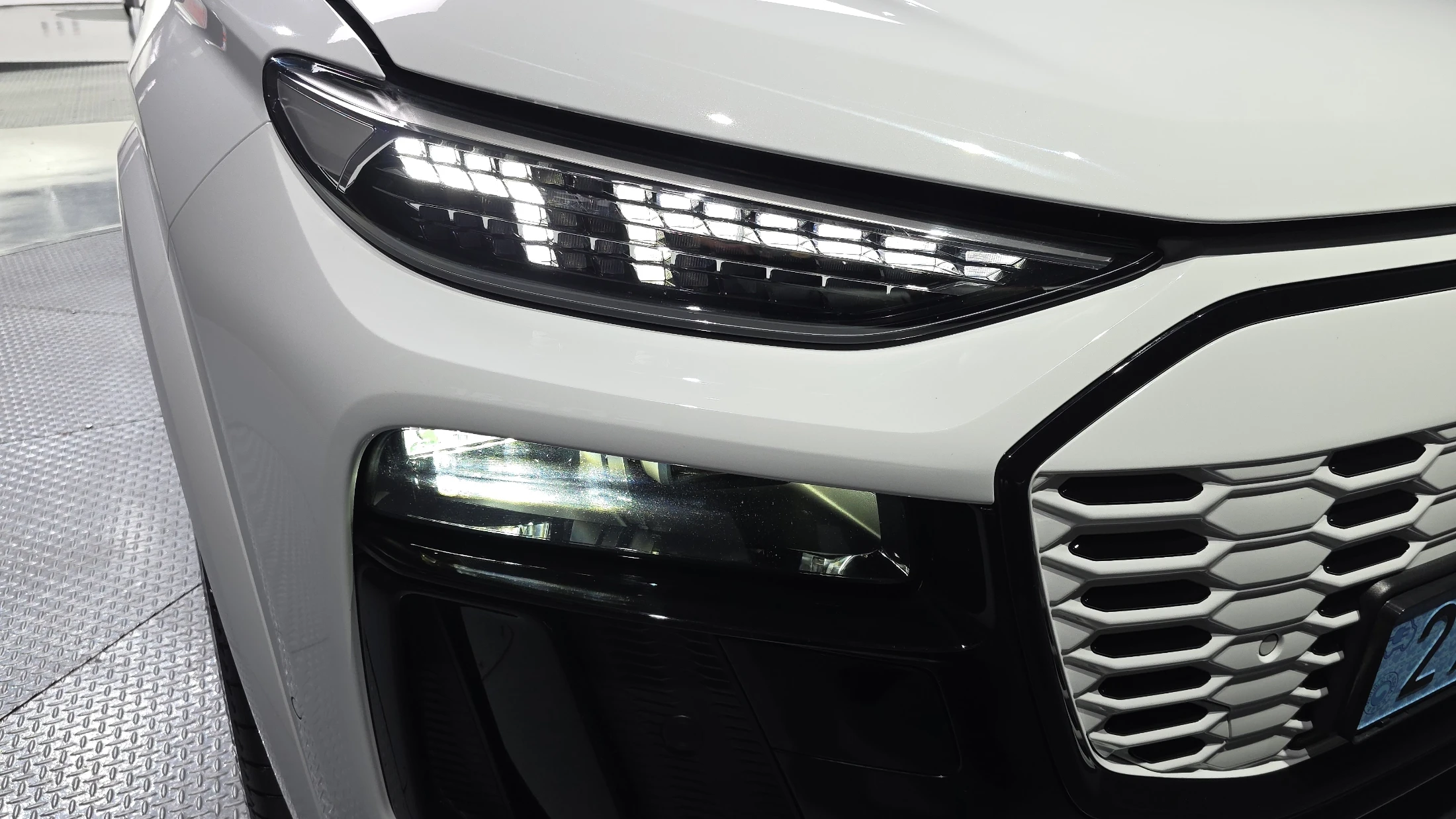 Audi Sq6 E-Tron GF, 2025 — фото 22