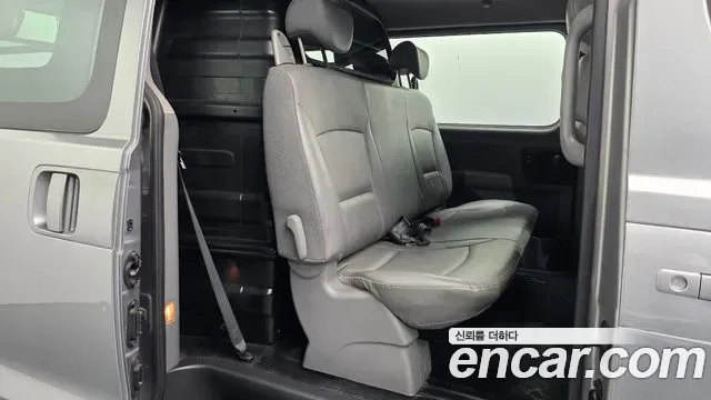 Hyundai Starex Grand Starex, 2012 — фото 12