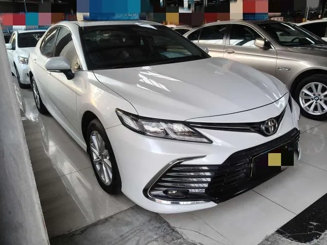 Toyota Camry, 2023 — фото 3