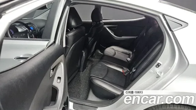Hyundai Avante MD, 2013 — фото 19