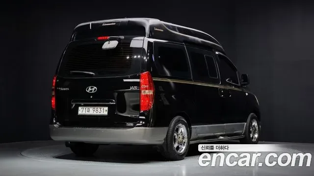 Hyundai Starex Grand Starex, 2010 — фото 2