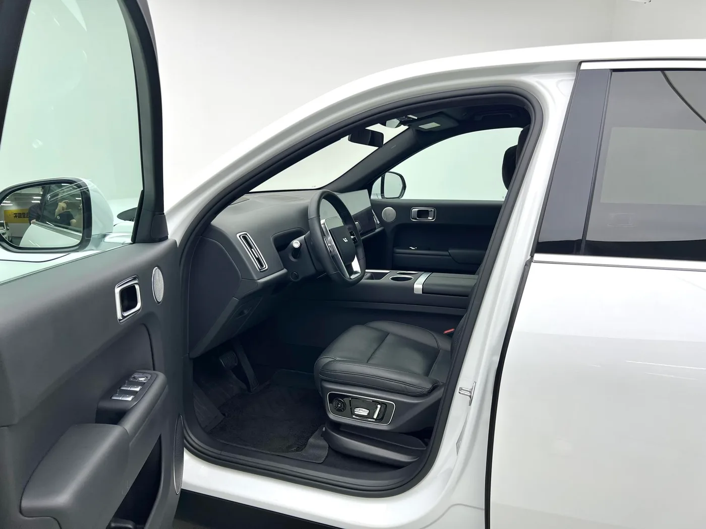 Li Auto Ideal L7, 2023 — фото 12
