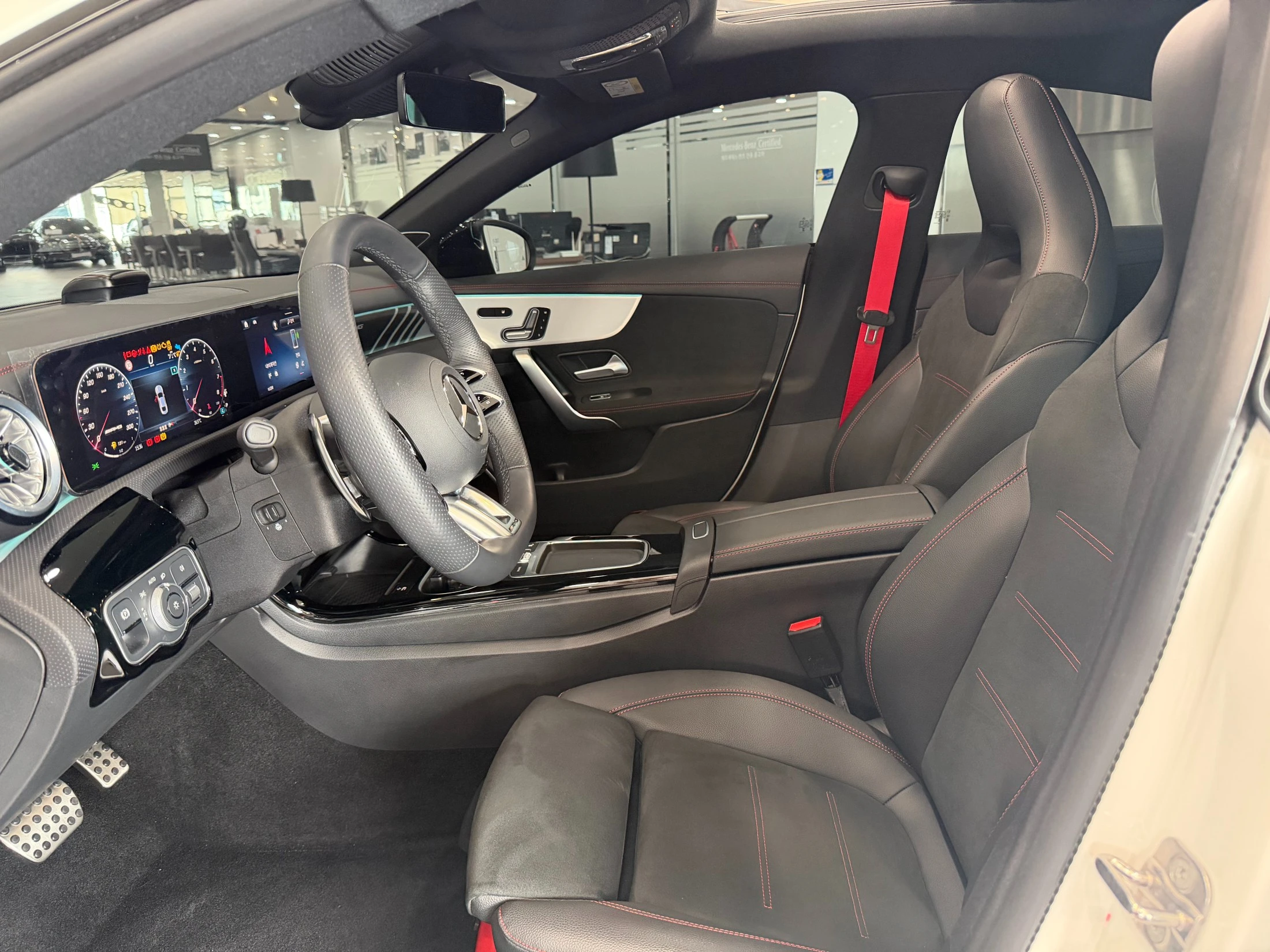 Mercedes-Benz Cla-Class C118, 2025 — фото 19