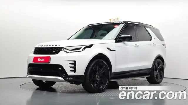 Land Rover Discovery 5