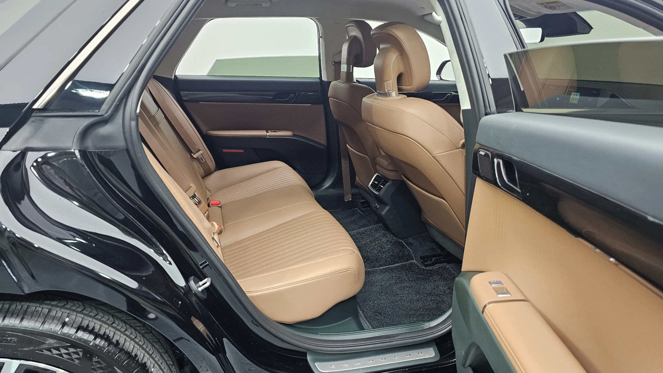 Hyundai Grandeur Hybrid (GN7), 2025 — фото 11