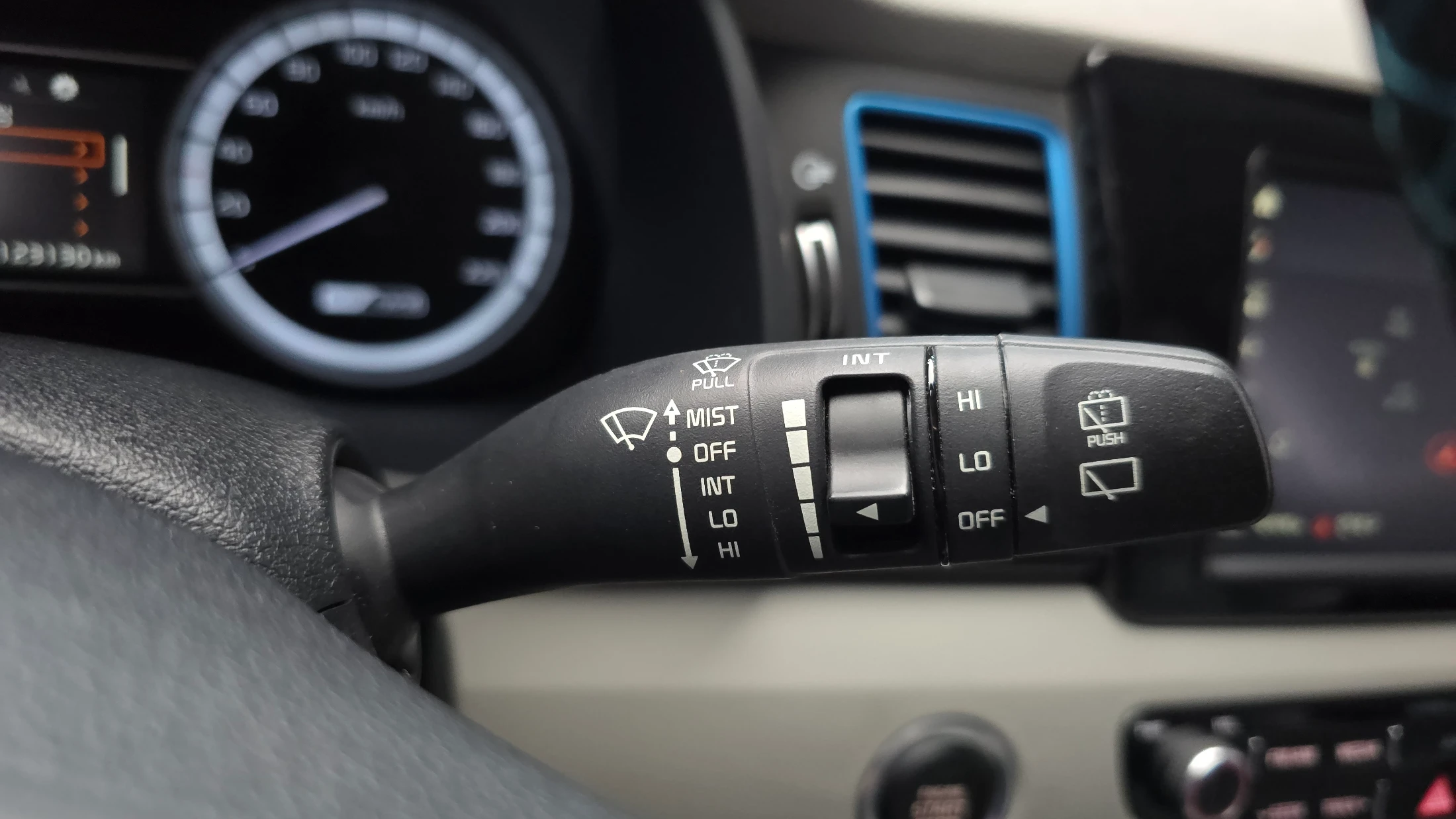 Kia Niro, 2016 — фото 20