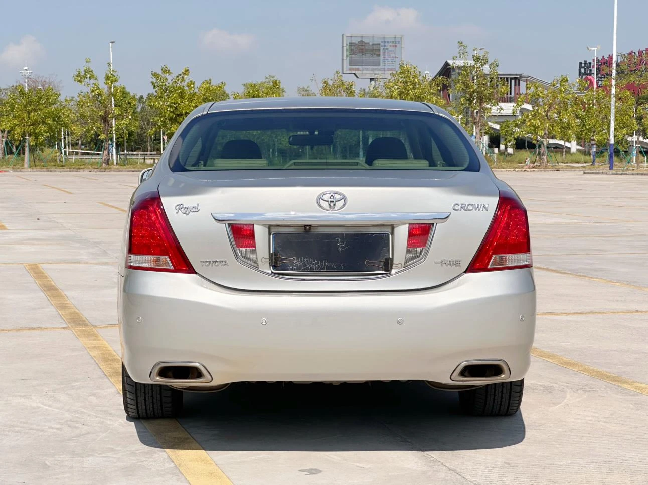 Toyota crown, 2010 — фото 14