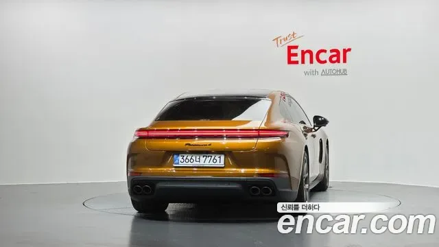 Porsche Panamera 976, 2025 — фото 4