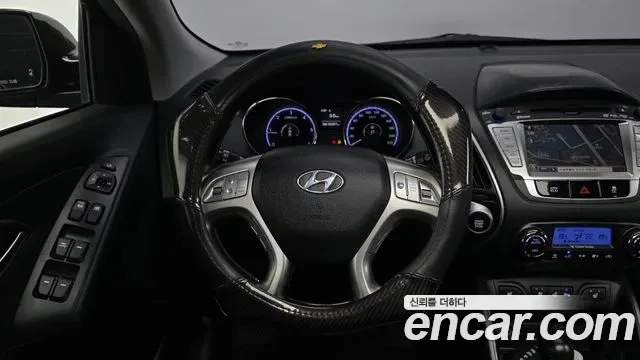 Hyundai Tucson ix, 2011 — фото 13