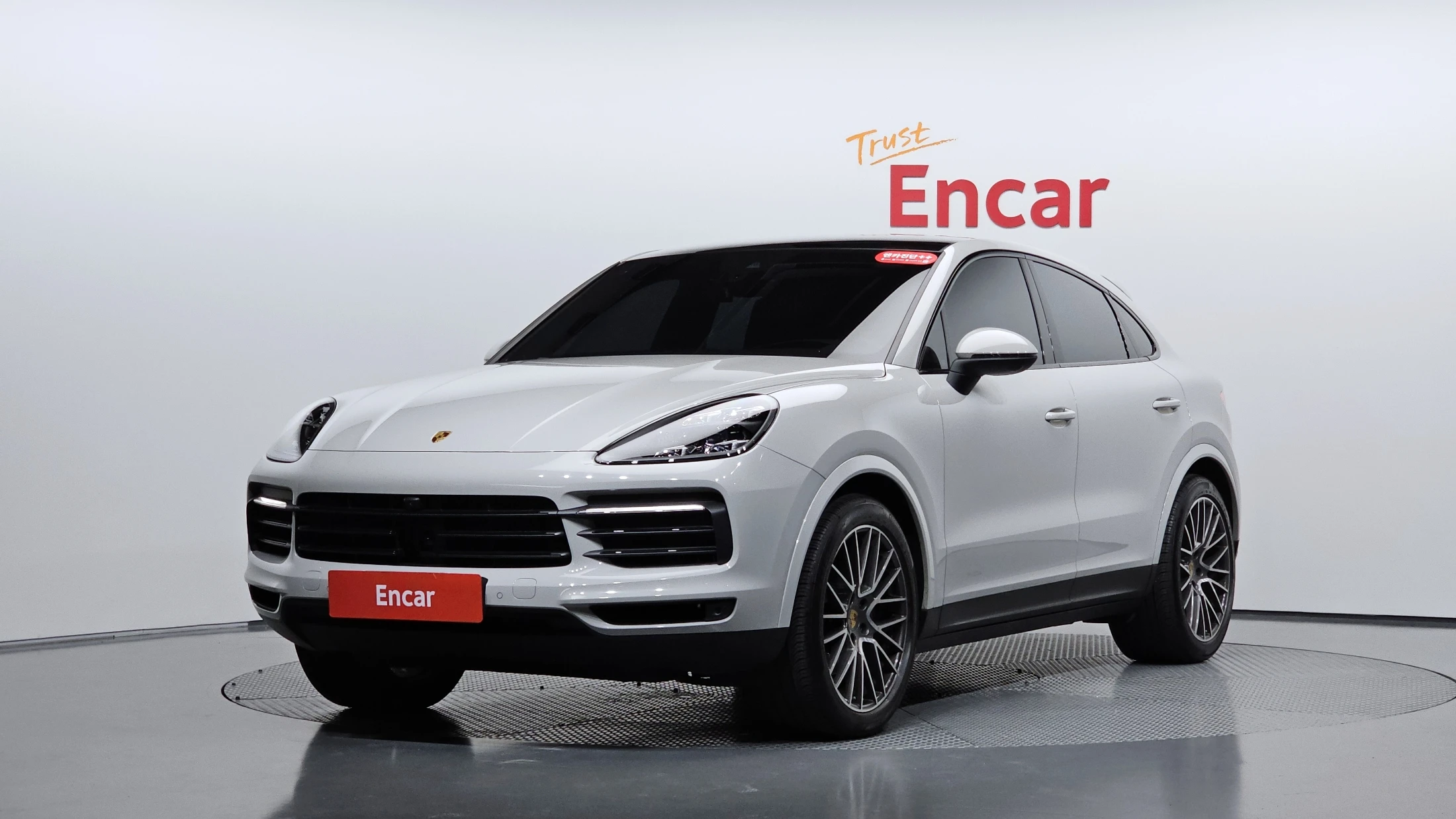 Porsche Cayenne PO536