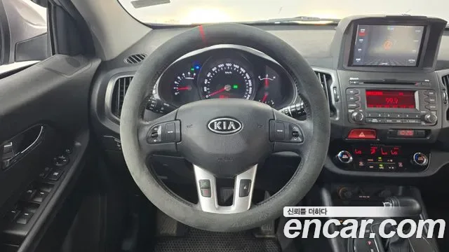 Kia Sportage, 2010 — фото 12