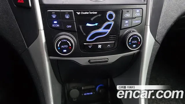 Hyundai Sonata Hybrid, 2012 — фото 16