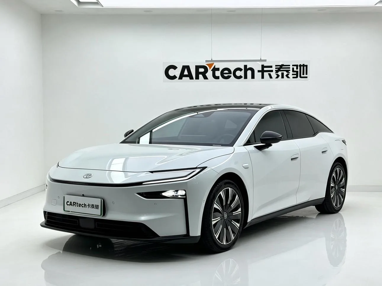 Toyota Platinum Intelligence 7