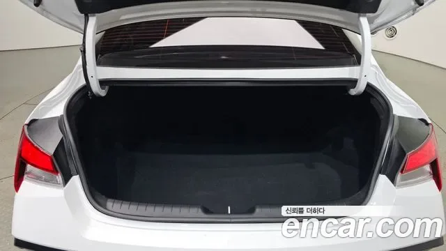 Hyundai Avante CN7, 2024 — фото 30