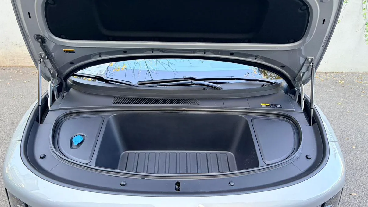 Li Auto ideal i6, 2025 — фото 8