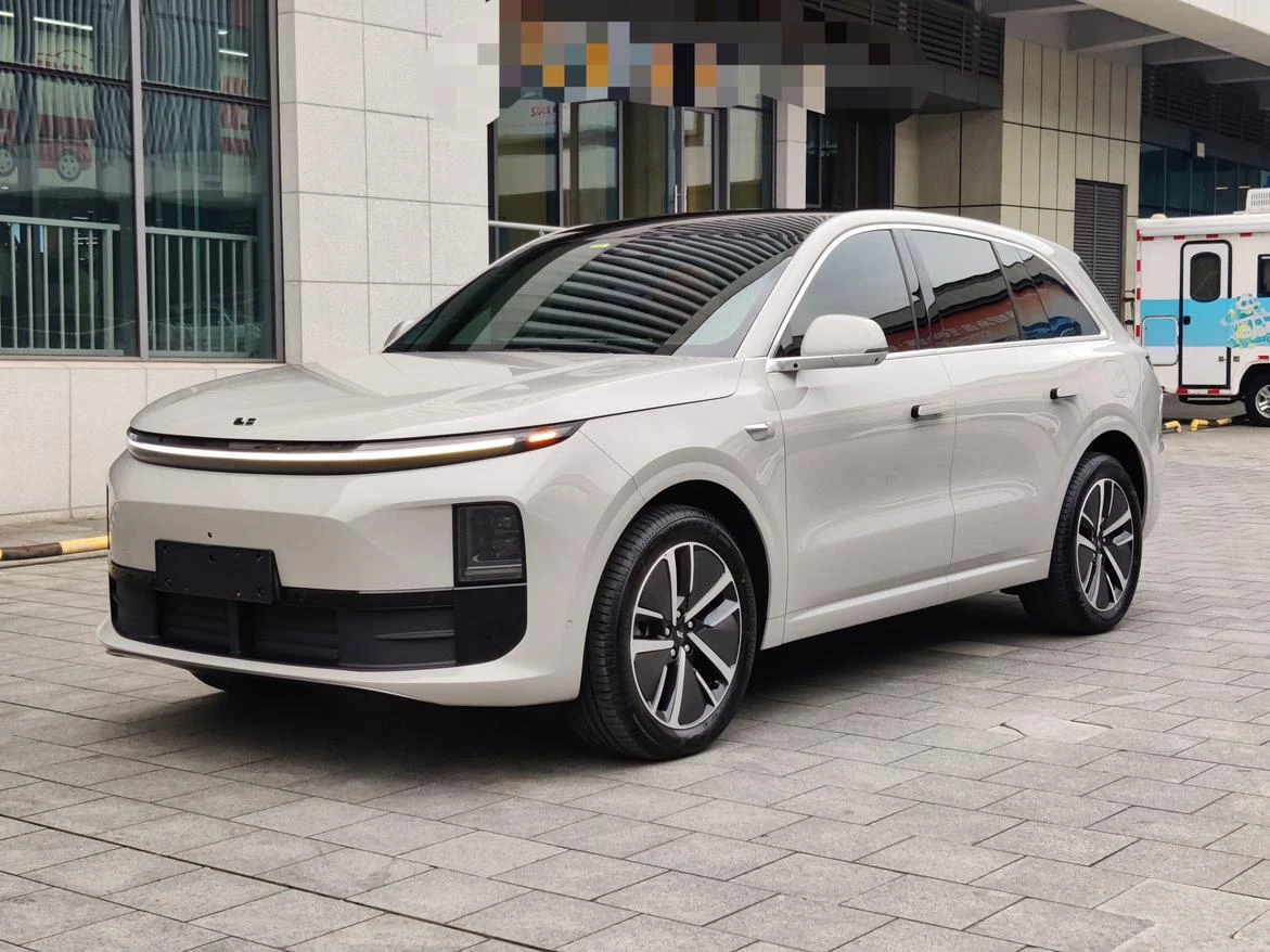Li Auto Ideal L6