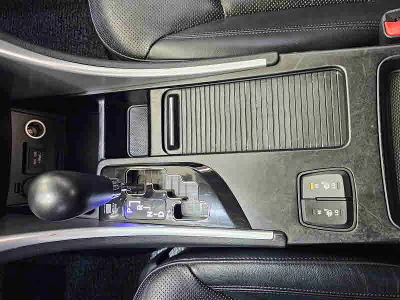 Hyundai Sonata YF Sonata, 2009 — фото 12