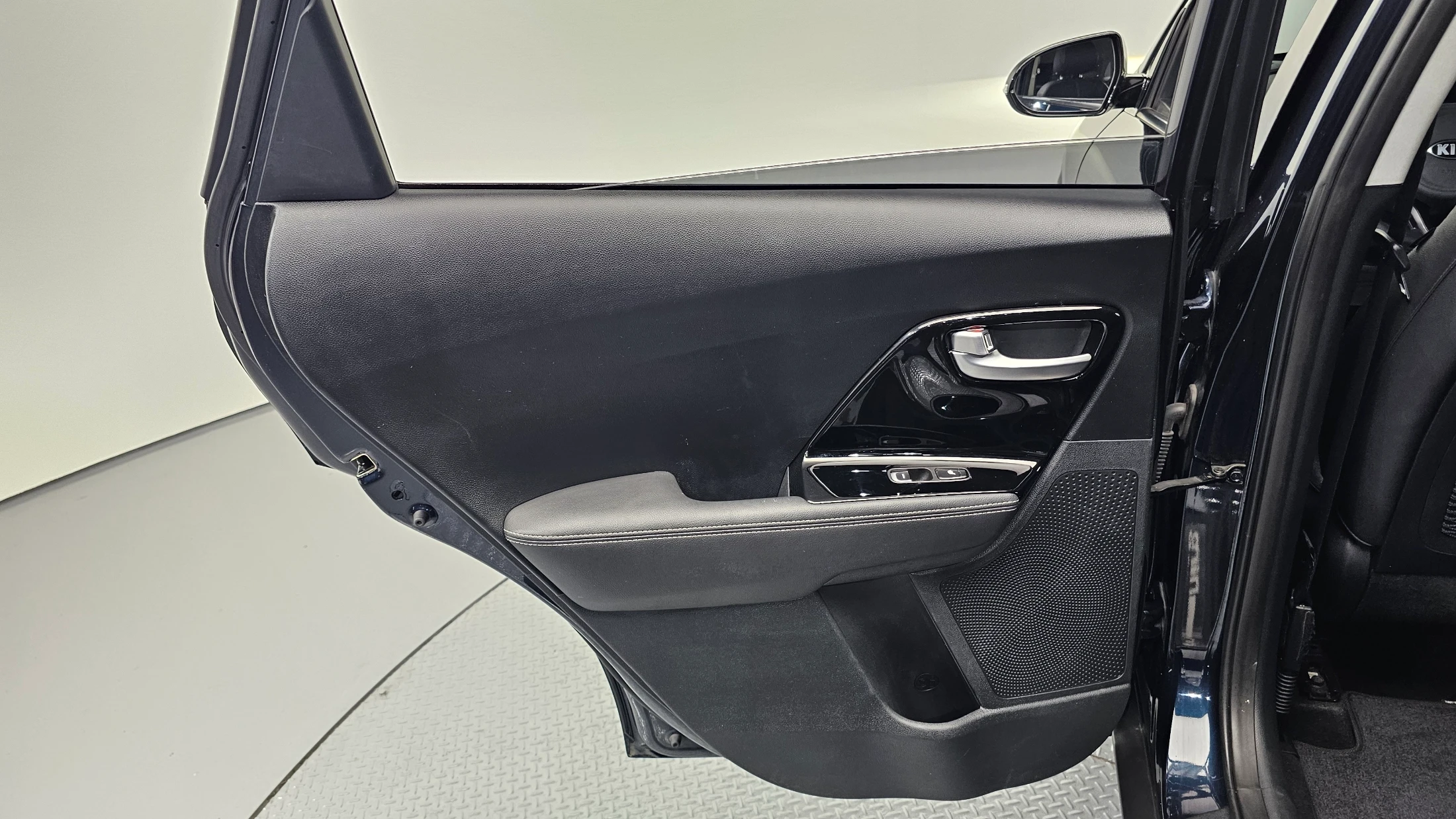 Kia Niro, 2018 — фото 25