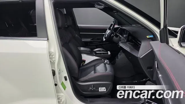 KG_Mobility_Ssangyong Actyon Activian, 2025 — фото 27