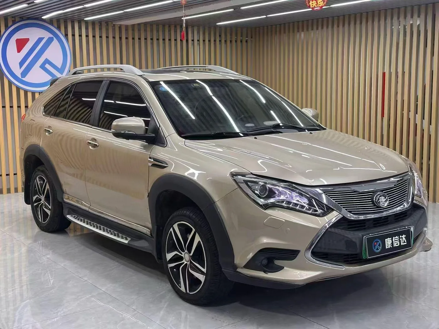 BYD Tang DM, 2015 — фото 3