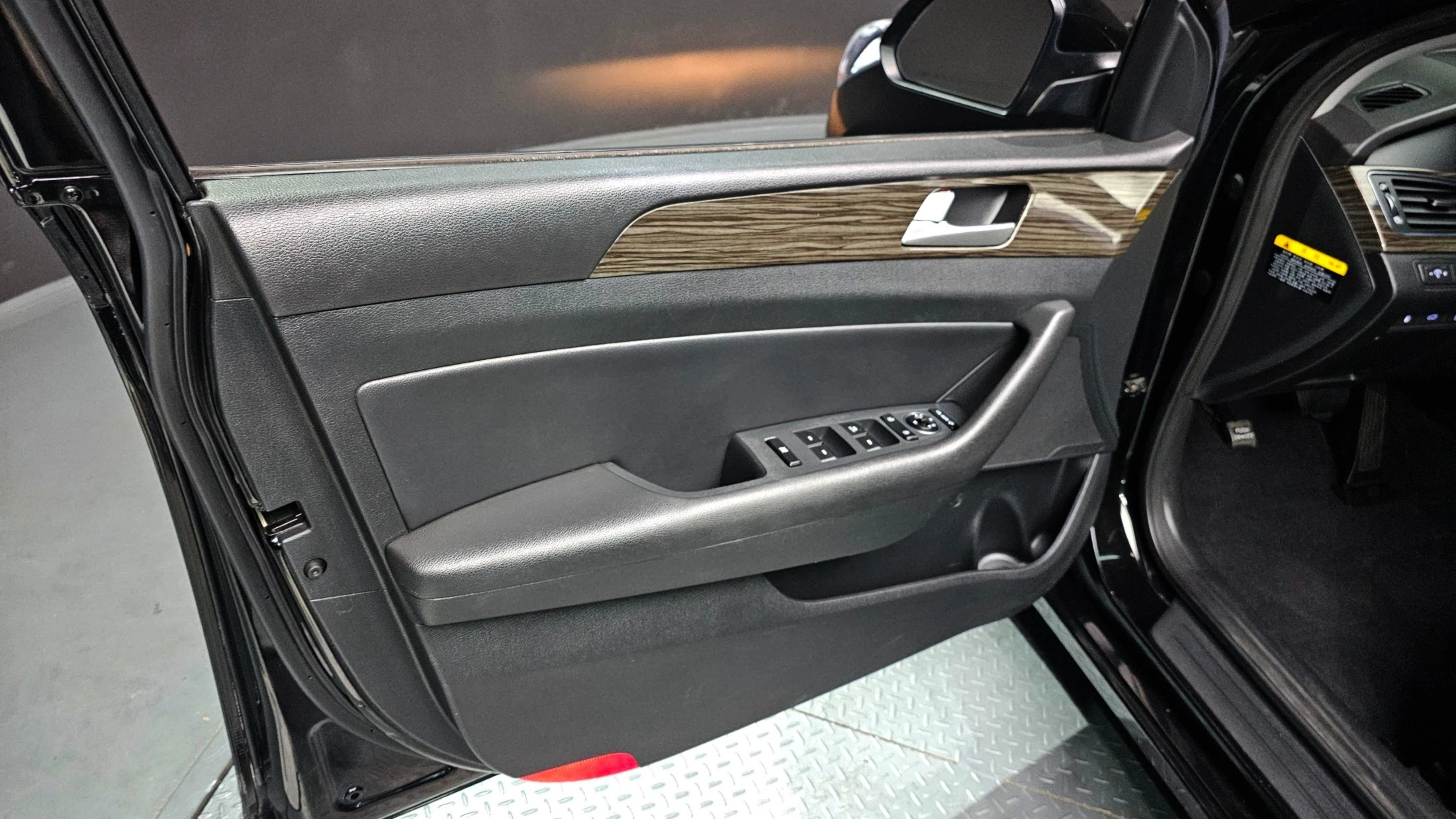 Hyundai Sonata LF Sonata, 2014 — фото 18