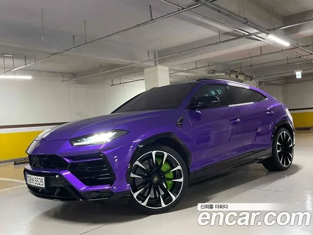 Lamborghini Urus, 2022 — фото 2
