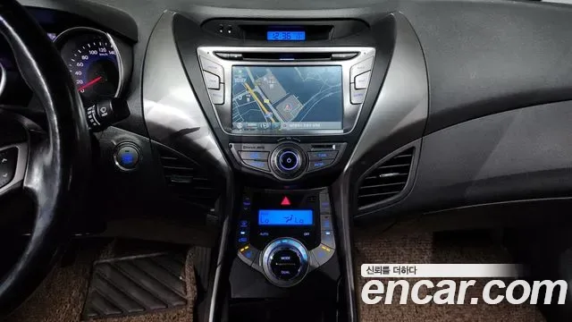 Hyundai Avante MD, 2013 — фото 17