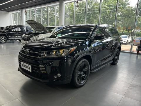 Toyota Highlander, 2021 — внешний вид автомобиля