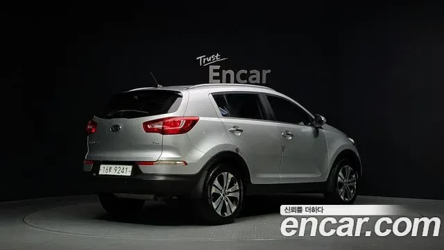 Kia Sportage, 2010 — фото 2