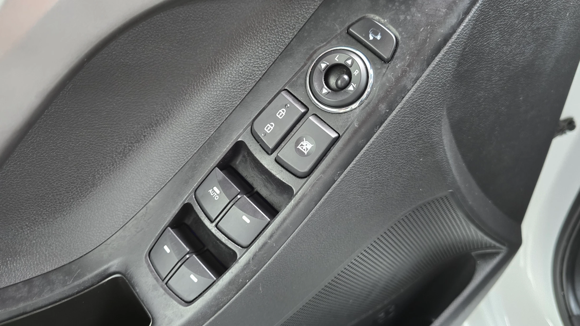 Hyundai Avante MD, 2011 — фото 18