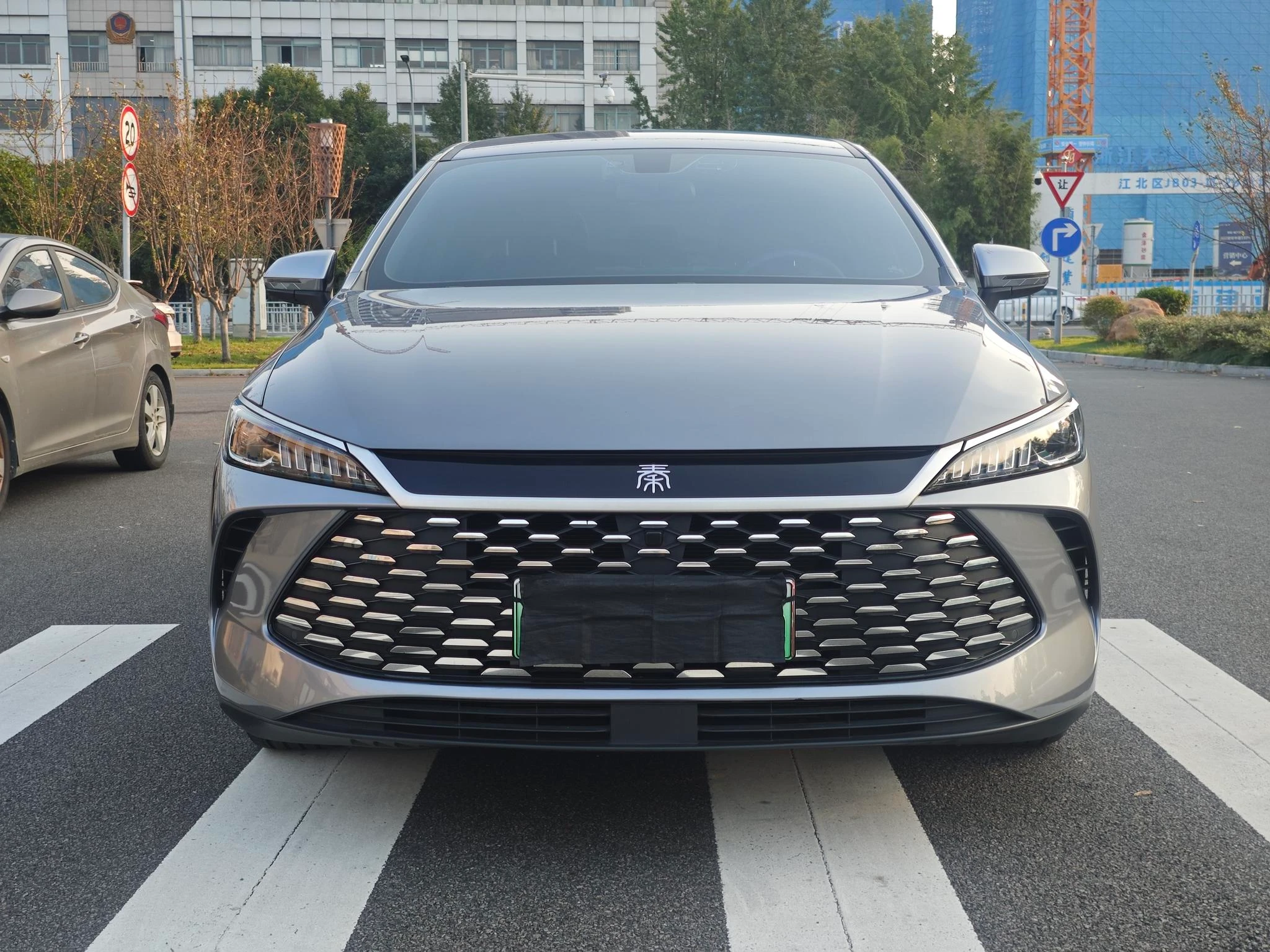 BYD Qin PLUS DM, 2025 — фото 2