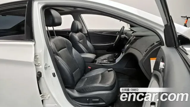 Hyundai Sonata Hybrid, 2012 — фото 10